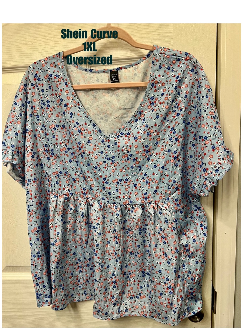 SHEIN Light Blue Floral V-Neck Peplum Blouse
